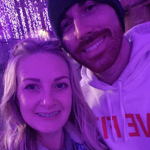 Meet your Posher, Ashley - Picture 1 of 1